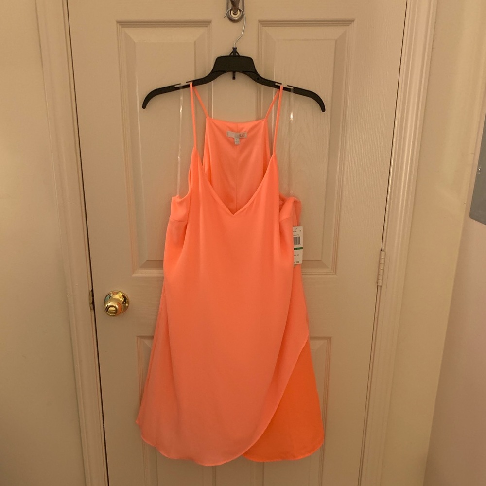 Peach Gianni Bini summer dress new with tags!
